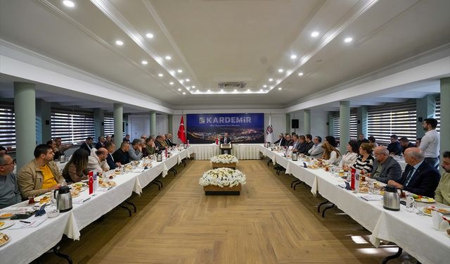 KARDEMİR Yönetim Kurulu Başkanı Oflaz, gazetecilerle buluştu:
