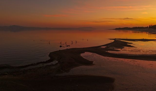 Van'da gün batımı