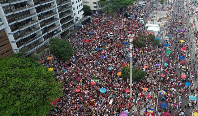 Brezilya'da eski Devlet Başkanı Bolsonaro'ya af yasa tasarısına karşı protesto düzenlendi
