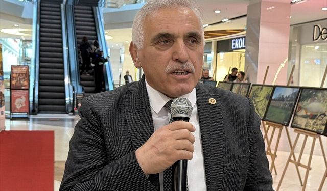 Sakarya'da 'Sapanca Gölü Su Altı Fotoğraf Sergisi' açıldı