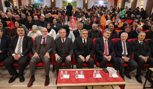 AK Parti Genel Başkan Yardımcısı Yayman Hakkari'de konuştu: