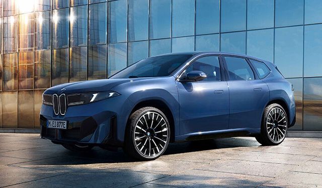 Yeni BMW iX3 50 xDrive Türkiye’de ön siparişe açıldı