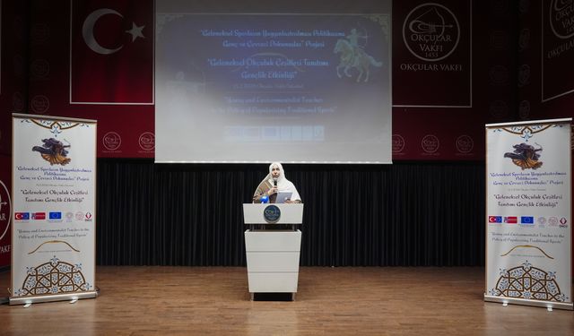 Geleneksel Okçuluk Çeşitleri Tanıtımı Gençlik Etkinliği kapanış programı, Okçular Vakfı'nda yapıldı