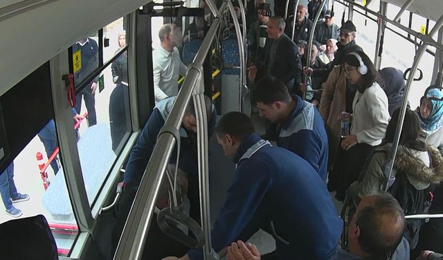 Elazığ'da rahatsızlanan yolcuyu otobüs şoförü hastaneye yetiştirdi