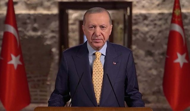 Cumhurbaşkanı Erdoğan: Milletimizin huzur ve güvenliğini tahkim edecek adımları atmaya devam ediyoruz