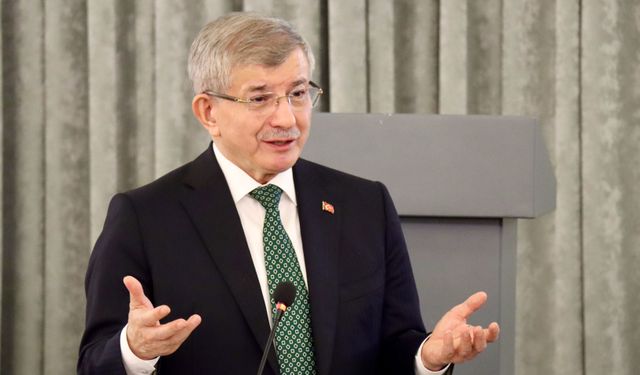 Gelecek Partisi Genel Başkanı Davutoğlu, Bursa'da iftar programında konuştu: