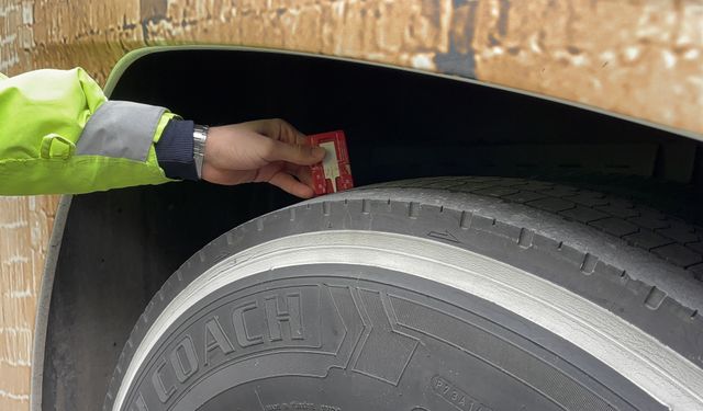 Polis ekipleri, bayram öncesi Büyük İstanbul Otogarı'nda denetim yaptı