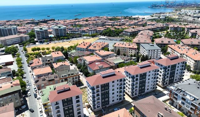 Çevre, Şehircilik ve İklim Değişikliği Bakanı Kurum'dan 'Yarısı Bizden' paylaşımı:
