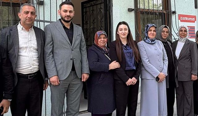 AK Parti İstanbul milletvekilleri 3 ilçede vatandaşlarla buluştu