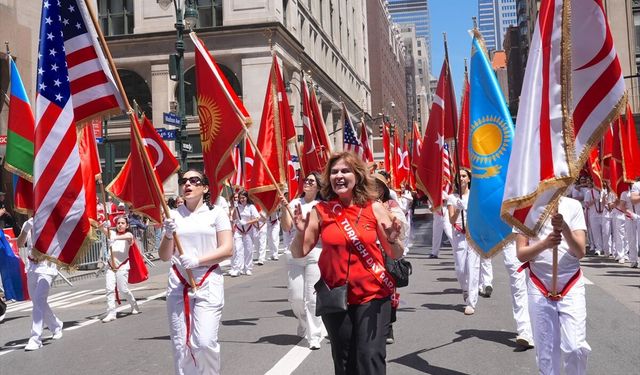 New York'ta 43. Türk Günü Yürüyüşü coşkuyla kutlandı