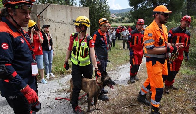 Selanik'te AFAD'ın katılımıyla afet sempozyumu ve tatbikat düzenlendi