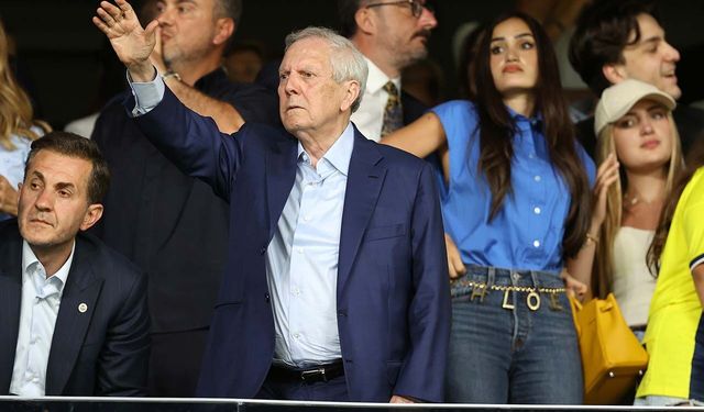 Aziz Yıldırım, 17 bin 245 oy alarak sarı-lacivertli kulübün başkanlığına seçildi