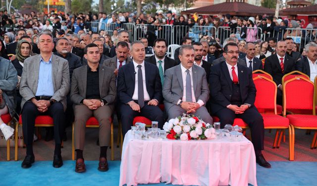 BBP Genel Başkanı Destici, Sivas'ta kaplıca sezon açılışına katıldı