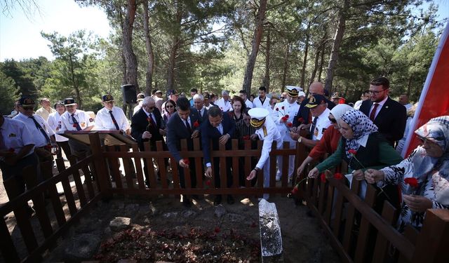 Çanakkale Savaşları şehidi Tabip Binbaşı Mehmet İsmail Bey mezarı başında anıldı