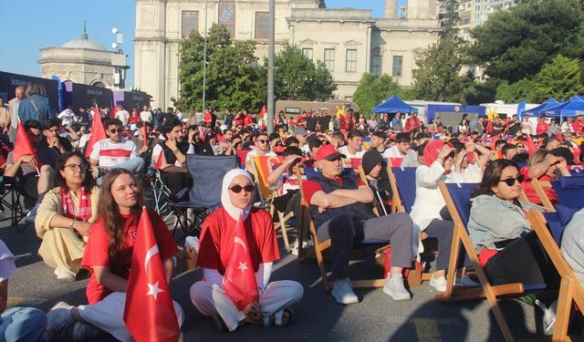 Dolmabahçe'de Turkcell ile milli maç heyecanı
