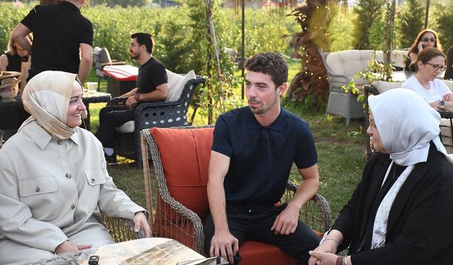 AK Parti Genel Başkan Yardımcısı Kaya, Düzce'de ziyaretlerde bulundu