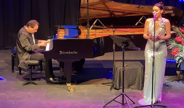 Fazıl Say, ENKA Açıkhava Tiyatrosu'nda müzikseverlerle buluştu