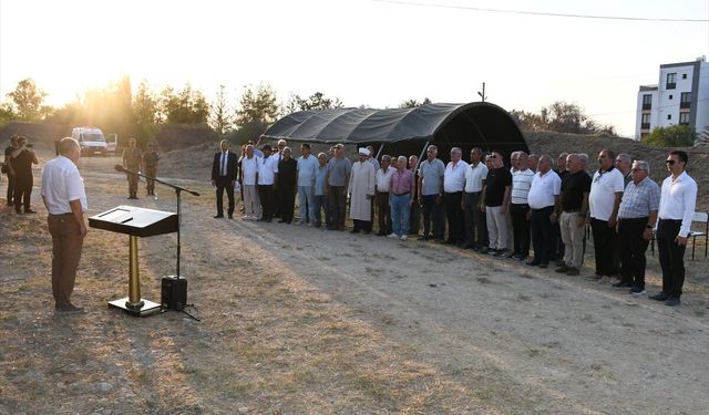 KKTC'de Rumlar tarafından şehit edilen Türk gazeteci Adem Yavuz için anma töreni düzenlendi