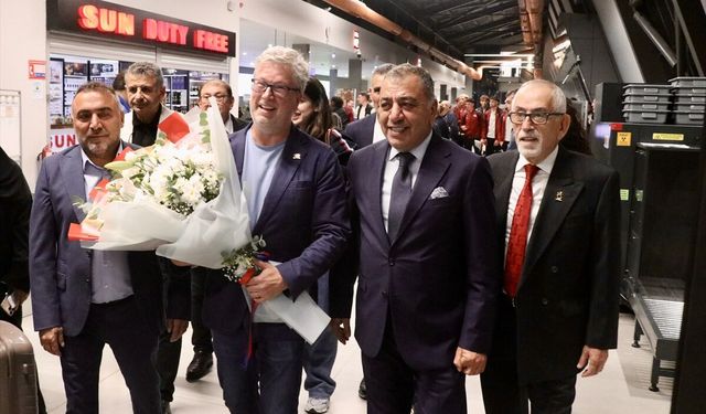 Drogheda United kafilesi, Trabzon'a geldi