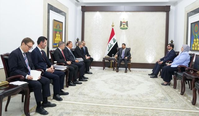 Irak Başbakanı Zeydi, Türkiye'nin Bağdat Büyükelçisi ile ikili ilişkileri ve bölgesel gelişmeleri görüştü