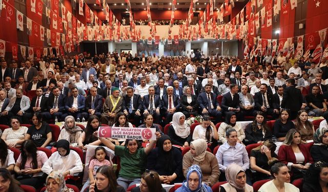 MHP Mardin İl Başkanlığının 3. Olağan Kongresinde Ferhan Bozkuş başkanlığa yeniden seçildi