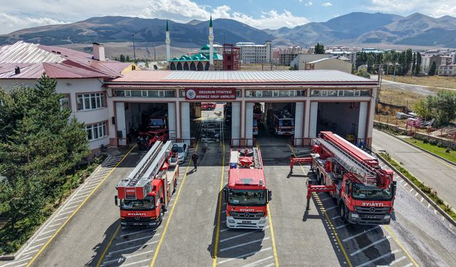 Olay yerine 4,68 dakikada ulaşan Erzurum İtfaiyesi yıllık 9 bin vakaya müdahale ediyor
