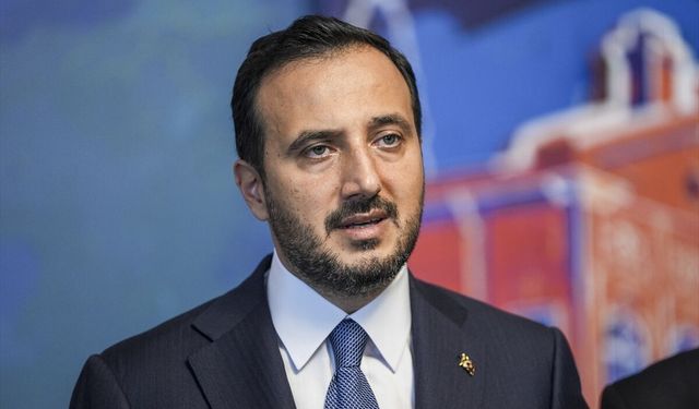 AK Parti'nin 'İstanbul'u Dinliyoruz' buluşmaları Sultanbeyli'den başladı