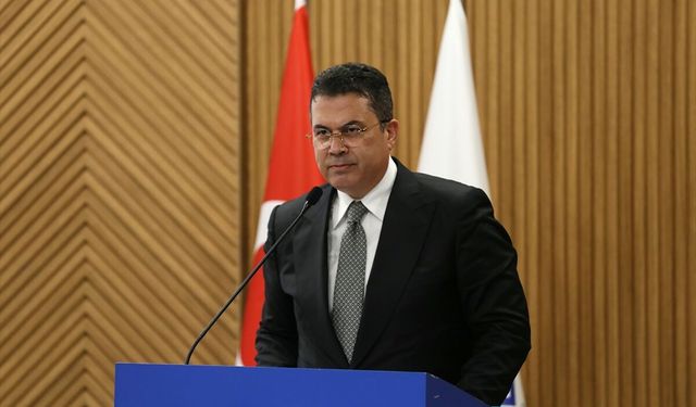 ALKÜ'de yeni akademik yıl MHP Genel Başkan Başdanışmanı Ersoy'un verdiği dersle başladı
