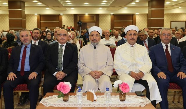 Diyanet İşleri Başkanı Arpaguş KKTC'de din görevlileriyle buluştu: