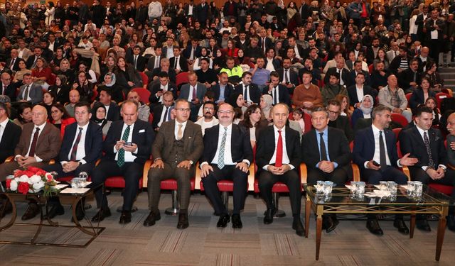 Erzurum'da adalet hizmetine katkı sunacak yaklaşık 2 bin bilirkişi adayı yemin etti