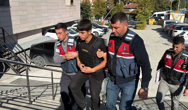 GÜNCELLEME - Eskişehir'de başından silahla vurulmuş halde hastaneye getirilen kişi yaşamını yitirdi