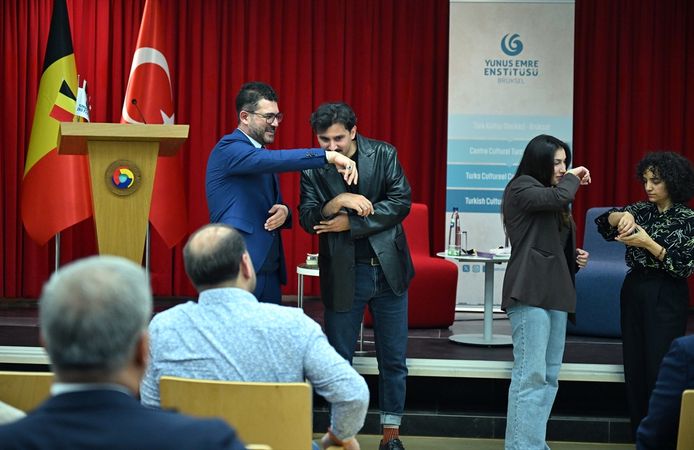 YEE Brüksel'de 'parfümün yolculuğunu' anlattı