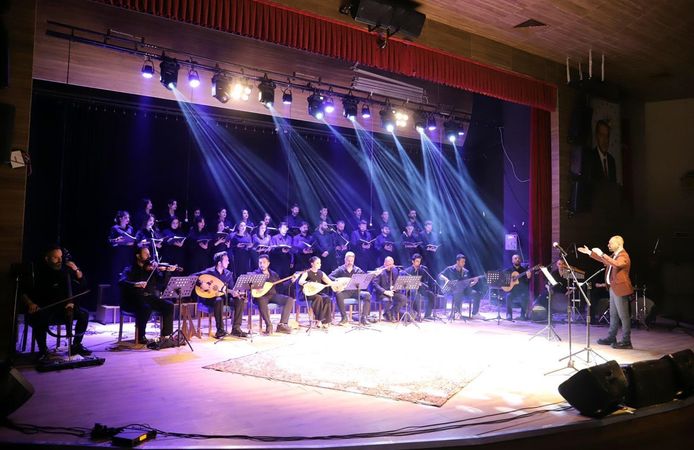 Ardahan Üniversitesi'nde kentin kurtuluş yıl dönümü dolayısıyla konser verildi