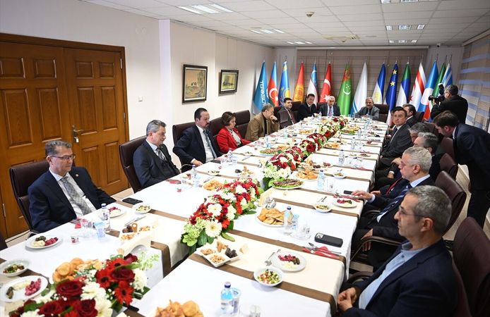 TÜRKSOY'un ev sahipliğinde Ankara'da iftar verildi