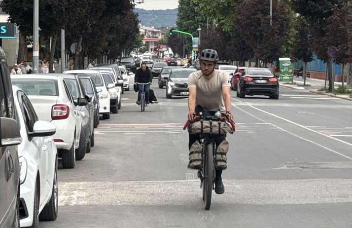 İtalya'dan Japonya'ya bisikletiyle yola çıkan gezgin Düzce'ye ulaştı