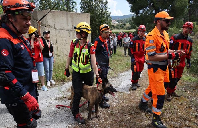 Selanik'te AFAD'ın katılımıyla afet sempozyumu ve tatbikat düzenlendi