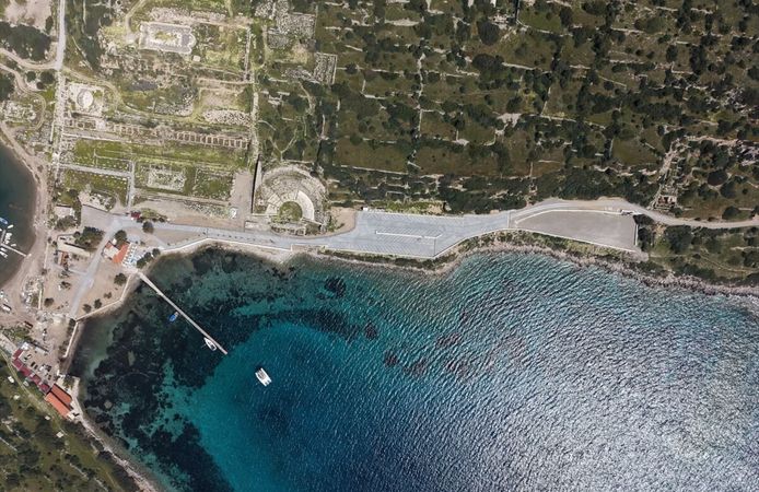 Bakan Ersoy'dan Knidos Ören Yeri'nde yürütülen çalışmalara ilişkin paylaşım: