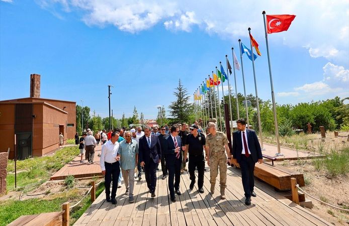 Ahlat'ta Malazgirt Zaferi'nin 955'inci yıl dönümü hazırlıkları sürüyor