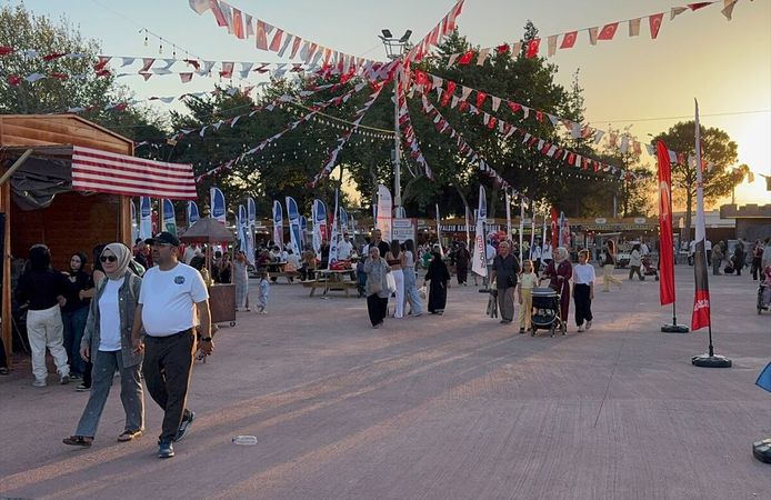 'Kahramanmaraş Uluslararası Geleneksel Ağustos Fuarı' başladı