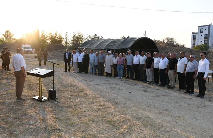 KKTC'de Rumlar tarafından şehit edilen Türk gazeteci Adem Yavuz için anma töreni düzenlendi