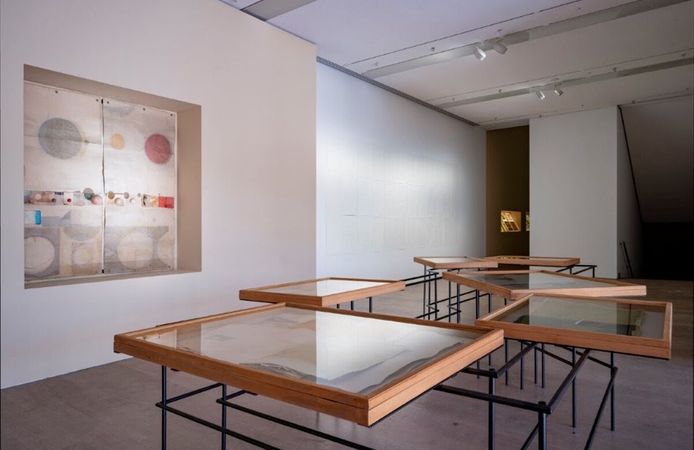 Arter, güncel sergilerinden seçkiyi Türkçe işaret dili kullanıcılarıyla buluşturacak