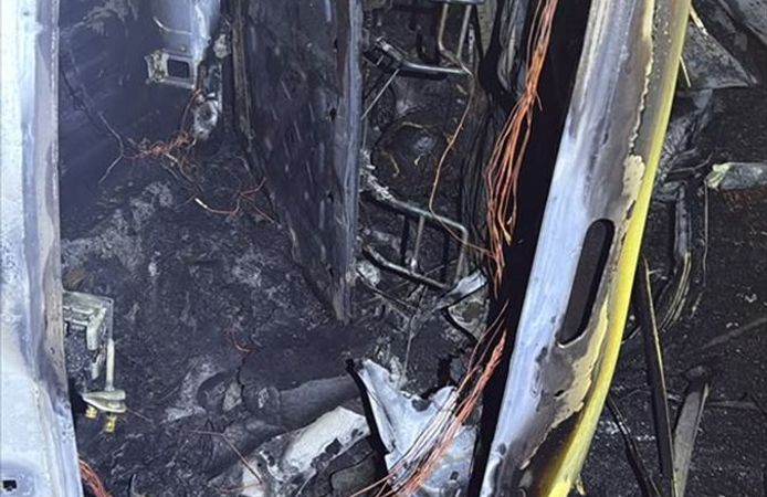 Ankara'da bariyerlere çarpıp yanan araçta 1 kişi öldü