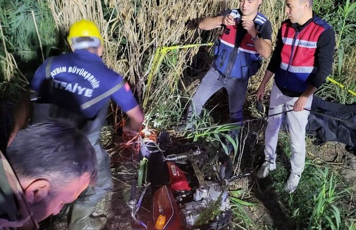 Aydın'da su kanalına devrilen motosikletteki 1 kişi öldü, 1 kişi yaralandı