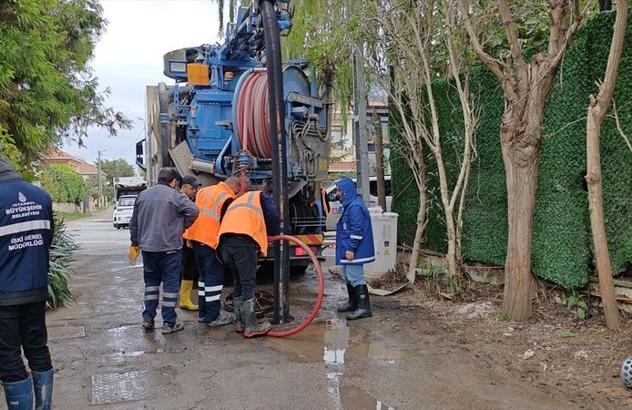 İstanbul'da selden etkilenen Şile'de temizlik çalışmaları sürüyor