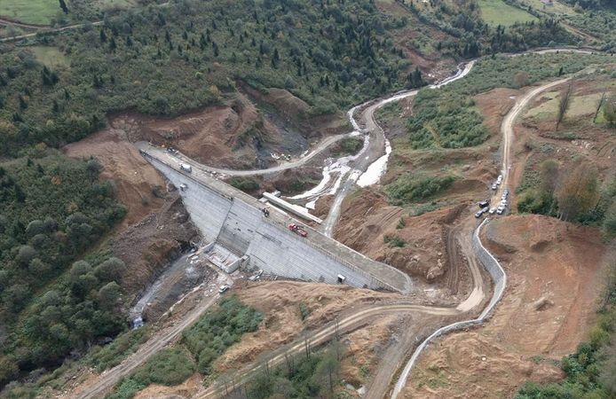 Trabzon'daki Uçarsu Göleti'nin gelecek yıl hizmete girmesi planlanıyor