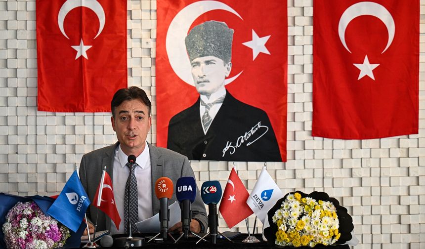 DEVA Partisi üyesi Salih Efe, genel başkanlığa adaylığını açıkladı