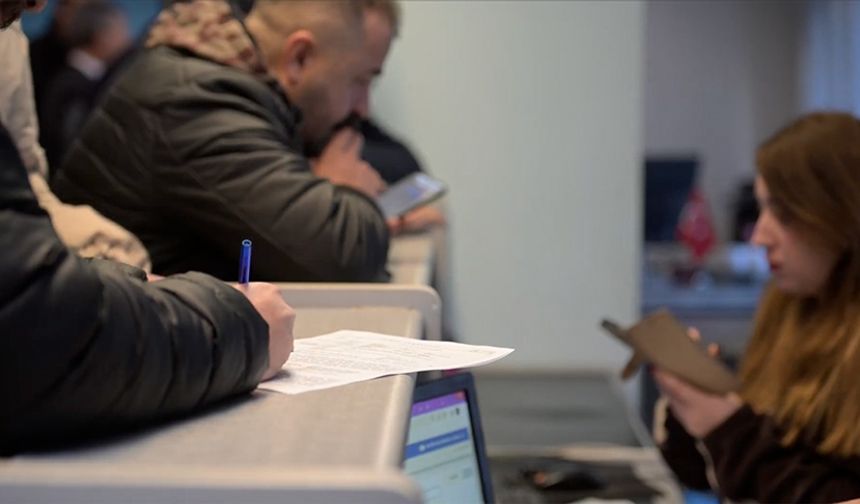Nöbetçi noterlerde 3 milyon 398 bin 68 işlem gerçekleştirildi