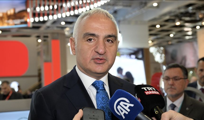 Kültür ve Turizm Bakanı Ersoy: Türkiye, her sene rekorlar kırarak yoluna devam ediyor