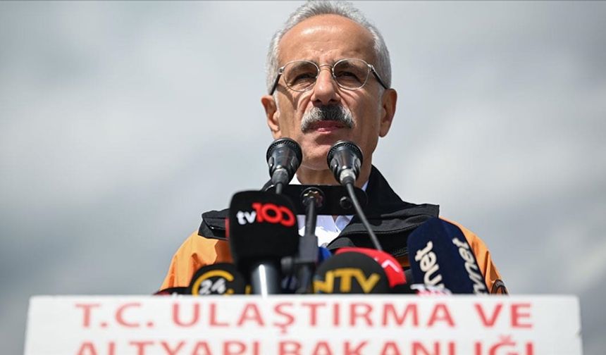Bakan Uraloğlu: Doğru zamanda doğru finans imkanlarıyla Kanal İstanbul’u yapacağız