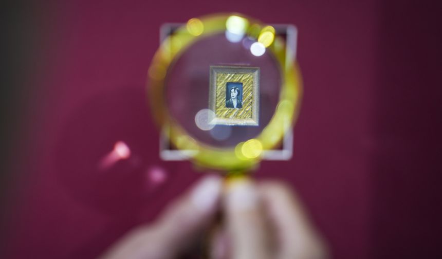 "Türkiye Yüzyılı Kadınları Mikro Sanat Resim Sergisi" sanatseverlerle buluştu